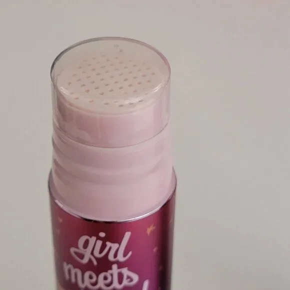 Girl Meets Pearl Highlighter Liquid Benefit Cosmetics New in Box - Picture 10 of 15